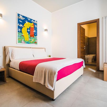 Bed and Breakfast Arco Dei Pinto à Salernes Extérieur photo