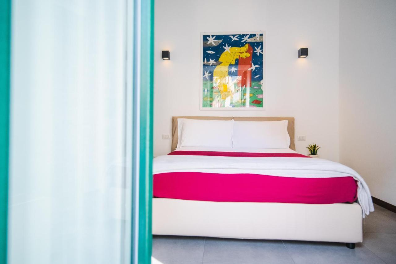 Bed and Breakfast Arco Dei Pinto à Salernes Extérieur photo